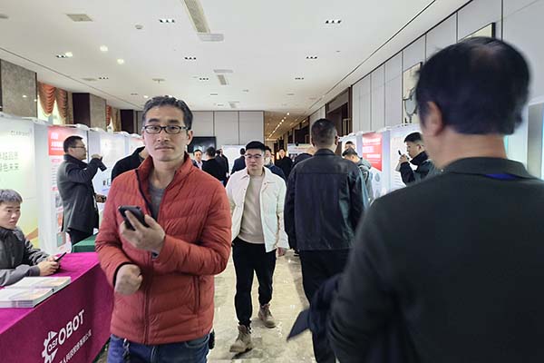 展會(huì)現(xiàn)場(chǎng) 展會(huì)現(xiàn)場(chǎng)